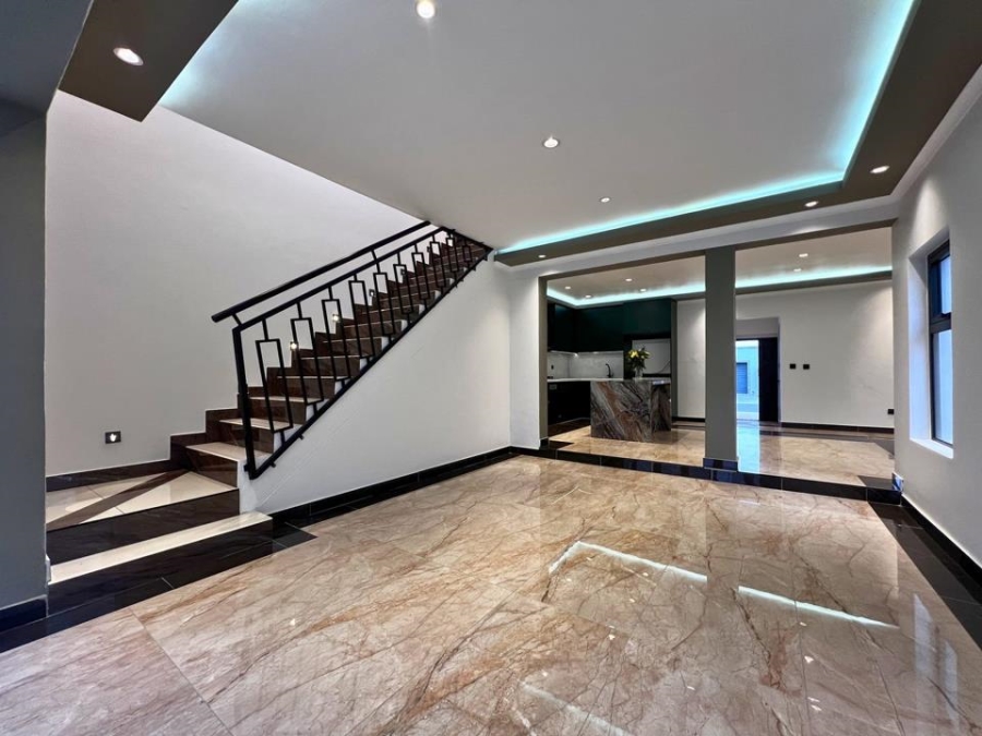3 Bedroom Property for Sale in Sandown Western Cape